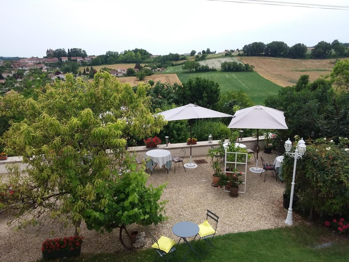 Montismaurelli Bed & Breakfast Montmoreau ภายนอก รูปภาพ