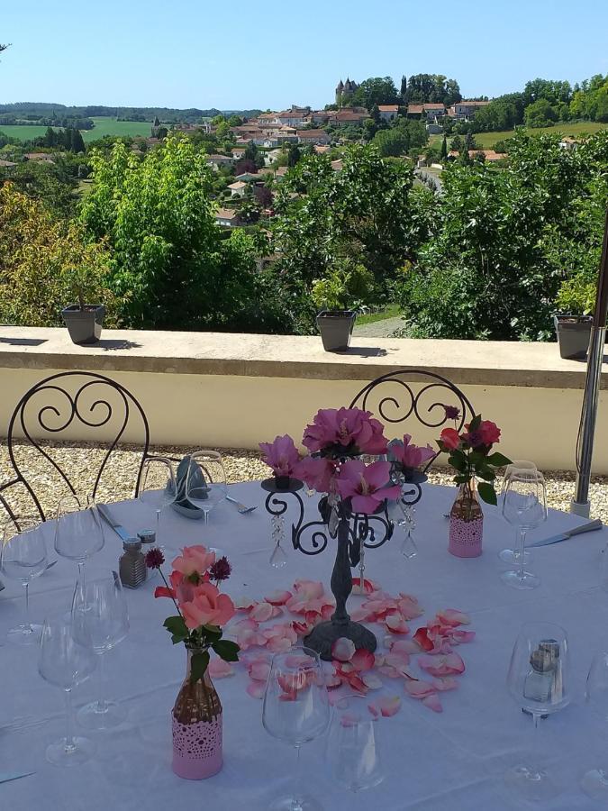 Montismaurelli Bed & Breakfast Montmoreau ภายนอก รูปภาพ